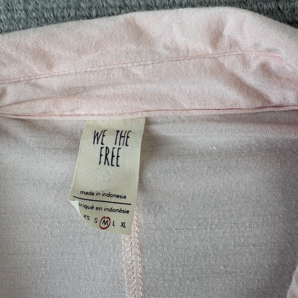 Free People Polo Top Cant Fool Me Pink Women M Split Hem Relaxed Dolman Boho - Picture 3 of 8